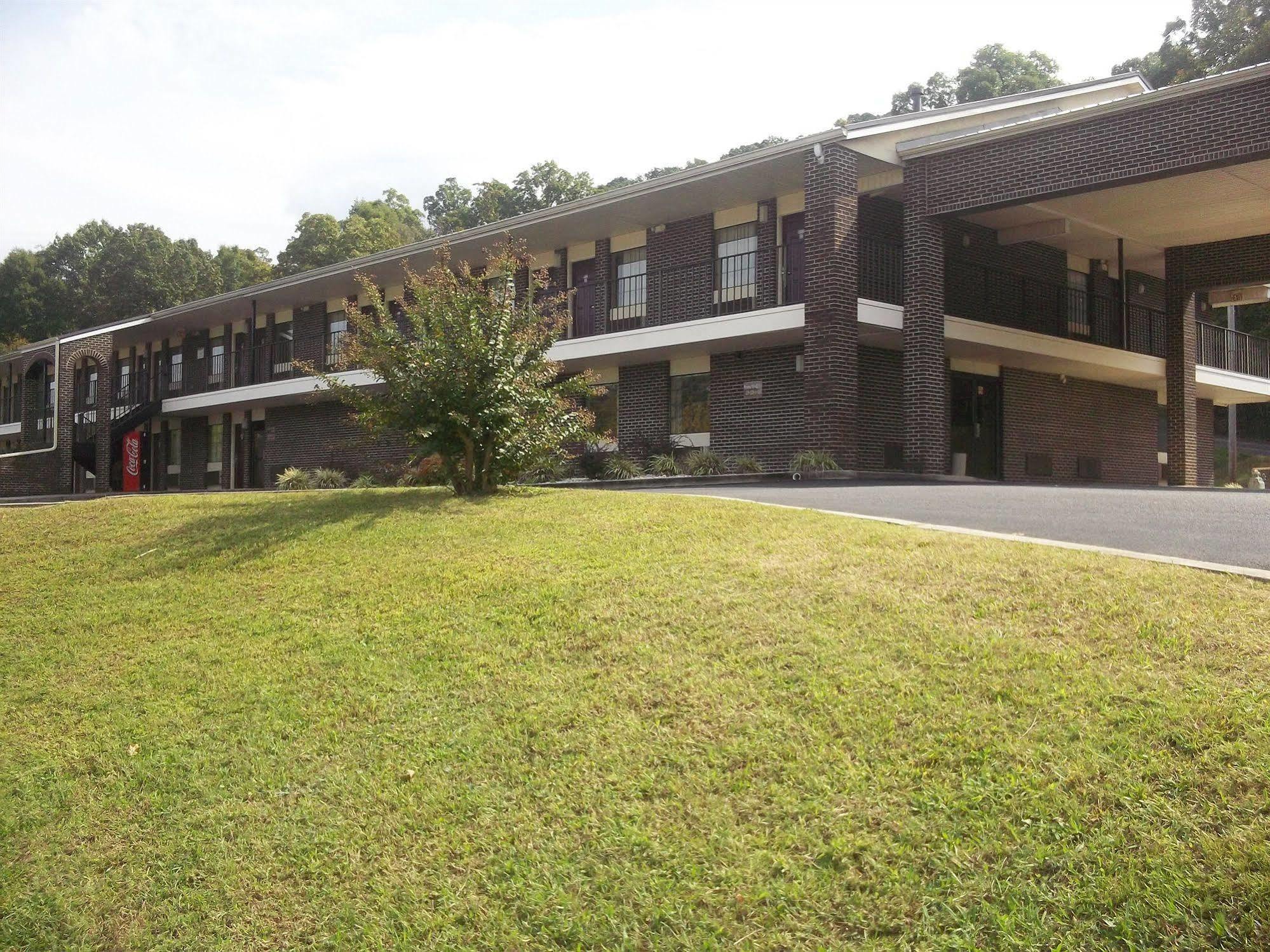 Days Inn Guntersville Exteriér fotografie